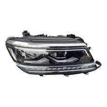 Load image into Gallery viewer, Frontscheinwerfer VW Tiguan 5NB941082A 030110123600 LED Rechts Headlight