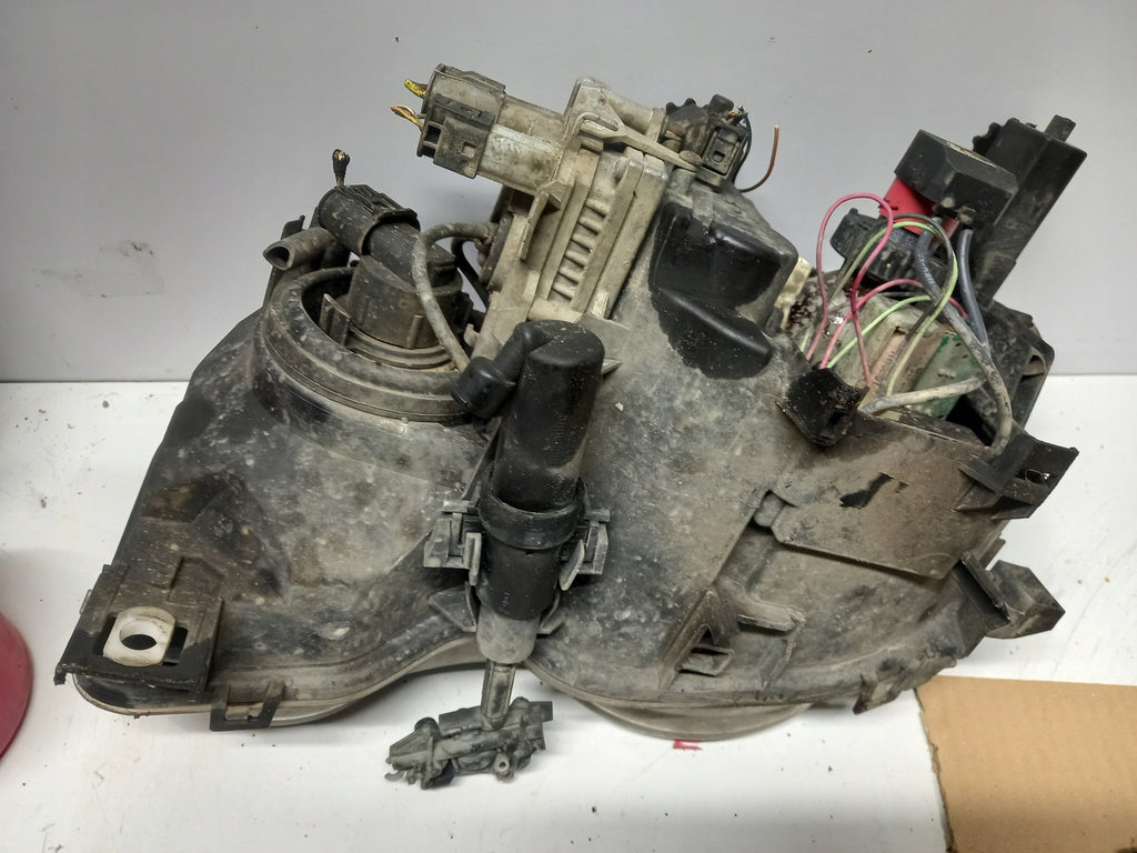 Frontscheinwerfer BMW 3 E46 Compact XENON Rechts Scheinwerfer Headlight