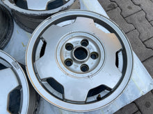 Load image into Gallery viewer, 1x Alufelge 15 Zoll 6.0&quot; 5x112 45ET Glanz 447601025D Audi Rim Wheel