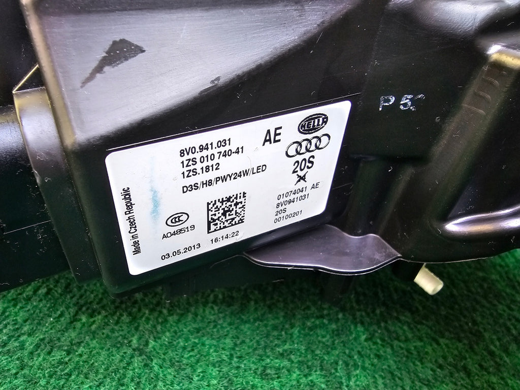 Frontscheinwerfer Audi A3 8V0941031 8V0941032 Ein Satz Scheinwerfer Headlight SCH5750924794va