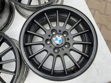 Laden Sie das Bild in den Galerie-Viewer, 4x Alufelge 16 Zoll 7.0" 5x120 34ET 6775615 BMW Rim Wheel FEL5104401798hm