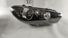 Laden Sie das Bild in den Galerie-Viewer, Frontscheinwerfer VW Scirocco 1K8941032D 89320011 Xenon Rechts Headlight