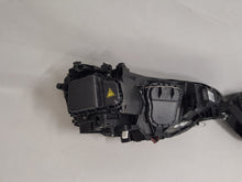 Load image into Gallery viewer, Frontscheinwerfer VW Sportsvan 90067949 Xenon Ein Stück (Rechts oder Links)