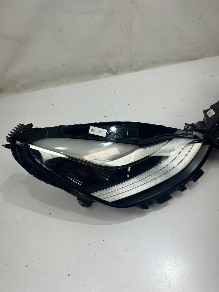 Frontscheinwerfer Tesla Model 3 1077375-50-B Full LED Rechts oder Links