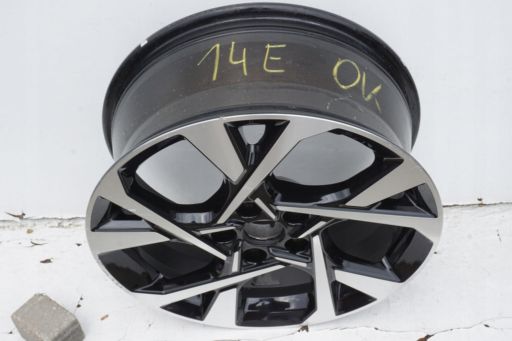 1x Alufelge 18 Zoll 7.5" 5x114.3 52ET Glanz Schwarz 52910-J9800 Hyundai Kona