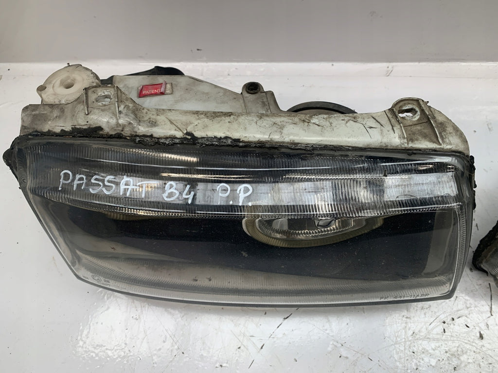 Frontscheinwerfer VW Passat B4 Ein Satz Scheinwerfer Headlight SCH3990395291uo