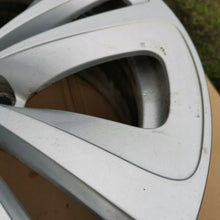 Load image into Gallery viewer, 1x Alufelge 18 Zoll 8.0" 5x120 30ET Glanz Silber 6775403 BMW F06 F01 F12 FEL2393195299ki