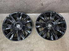 Laden Sie das Bild in den Galerie-Viewer, 1x Alufelge 19 Zoll 9.0" 5x120 37ET Schwarz 8037347 BMW X5 E70 Rim Wheel FEL6282995467si