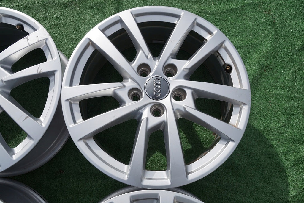 4x Alufelge 17 Zoll 6.0" 5x112 48ET Glanz Silber 8V0601025DH Audi A3 Rim Wheel FEL6678578242rc