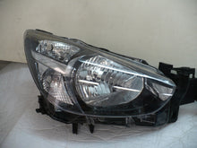Laden Sie das Bild in den Galerie-Viewer, Frontscheinwerfer Mazda II Ein Stück (Rechts oder Links) Scheinwerfer Headlight