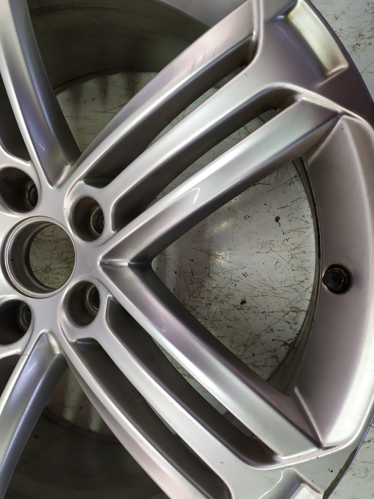 1x Alufelge 19 Zoll 8.0" 5x112 41ET 1K8601025G VW Rim Wheel FEL7781816113la