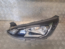 Laden Sie das Bild in den Galerie-Viewer, Frontscheinwerfer Ford Focus JX7B-13W030-CE Links Scheinwerfer Headlight