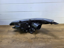 Laden Sie das Bild in den Galerie-Viewer, Frontscheinwerfer Honda Crv Cr-V W0780 LED Rechts Scheinwerfer Headlight