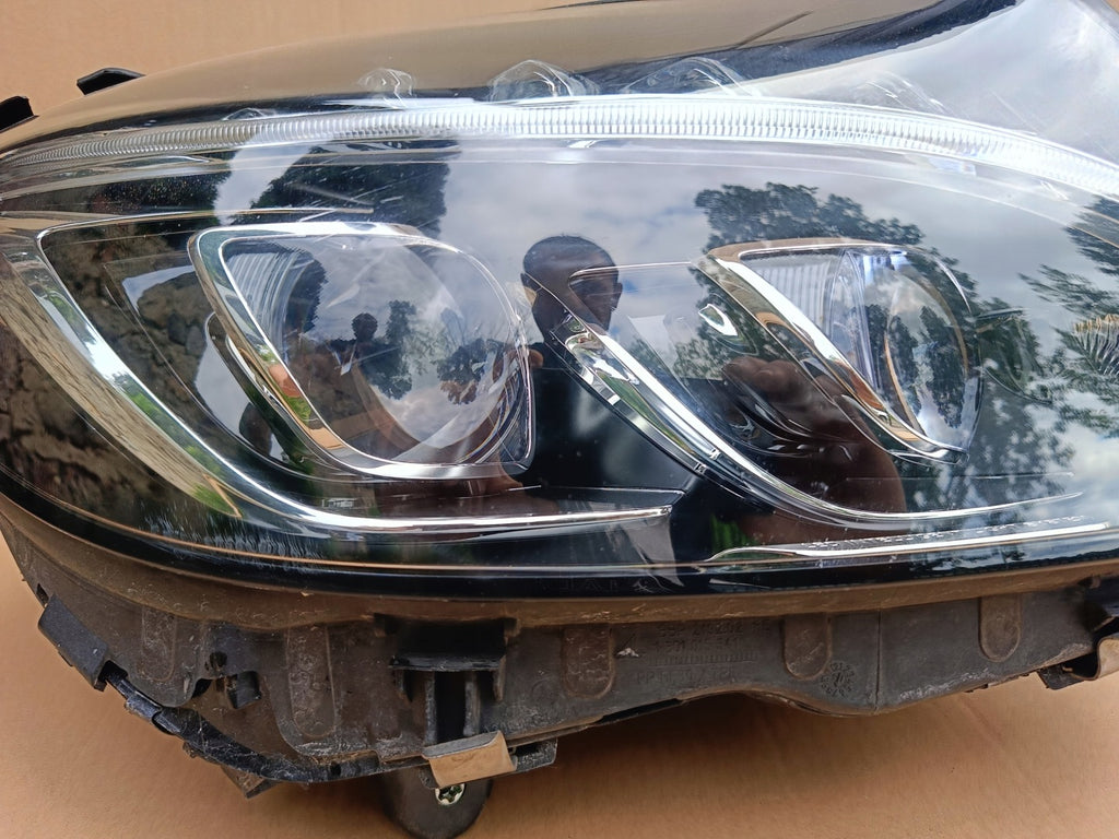 Frontscheinwerfer Mercedes-Benz W205 A2059069401 LED Rechts Headlight SCH8981712383zl