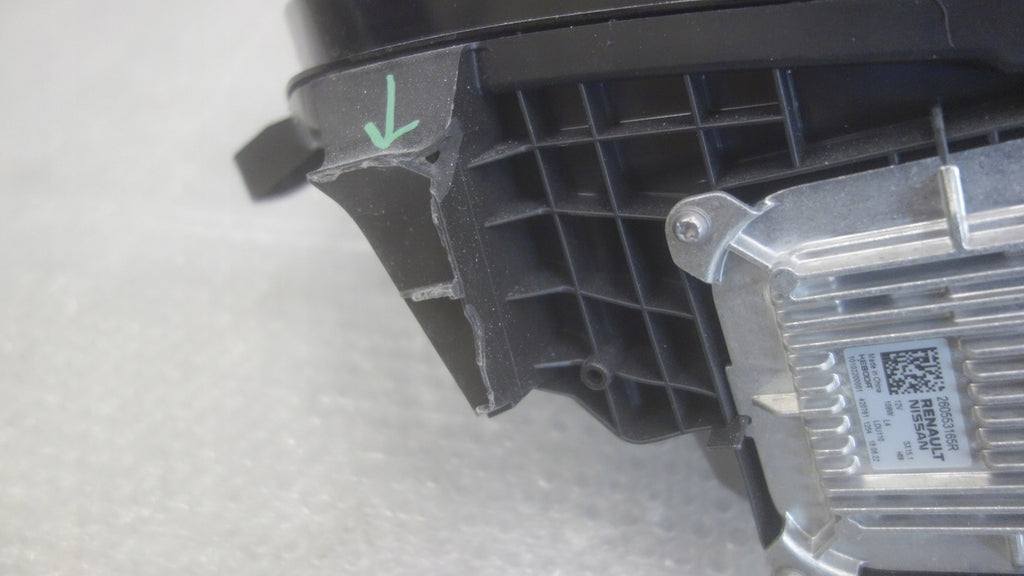 Frontscheinwerfer Renault Megane I E-Tech 260606256R LED Rechts oder Links SCH9988002749nq