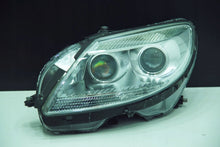 Laden Sie das Bild in den Galerie-Viewer, Frontscheinwerfer Mercedes-Benz A2168202961 Links Scheinwerfer Headlight SCH4438602384qm
