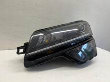 Laden Sie das Bild in den Galerie-Viewer, Frontscheinwerfer Skoda Karoq 57B941015D Links Scheinwerfer Headlight SCH3902566408bc