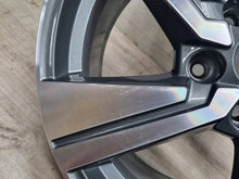 Load image into Gallery viewer, 1x Alufelge 18 Zoll 7.0" 5x112 45ET Glanz Graphit 81A601025G Audi Q2 Mg FEL1096779367vf