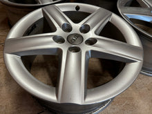 Laden Sie das Bild in den Galerie-Viewer, 4x Alufelge 17 Zoll 7.5" 5x112 56ET Glanz Silber 8P0601025D Audi A3 Rim Wheel FEL9794090086vg