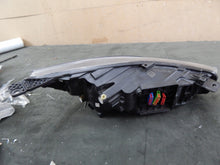 Laden Sie das Bild in den Galerie-Viewer, Frontscheinwerfer Ford Focus 01MDE812364 Links Scheinwerfer Headlight SCH1275916669go