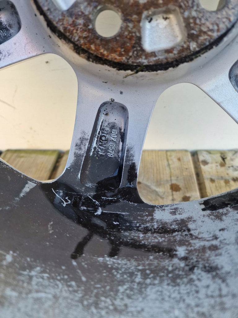 1x Alufelge 15 Zoll 6.5" 5x112 43ET Glanz Silber 1U0601025A Skoda Rim Wheel