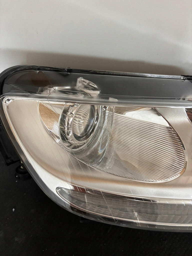 Frontscheinwerfer VW Phaeton 3D1941016G Xenon Ein Stück (Rechts oder Links) SCH9786447593uy