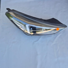 Laden Sie das Bild in den Galerie-Viewer, Frontscheinwerfer Hyundai Tucson D7921-21C20 LED Rechts Scheinwerfer Headlight SCH7703736966xa
