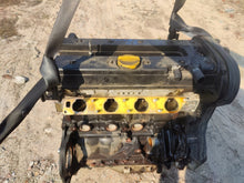 Laden Sie das Bild in den Galerie-Viewer, Motor Chevrolet Captiva Z24SED 2.4 2007 Benzin Engine Unkomplett MOT7640003628ul