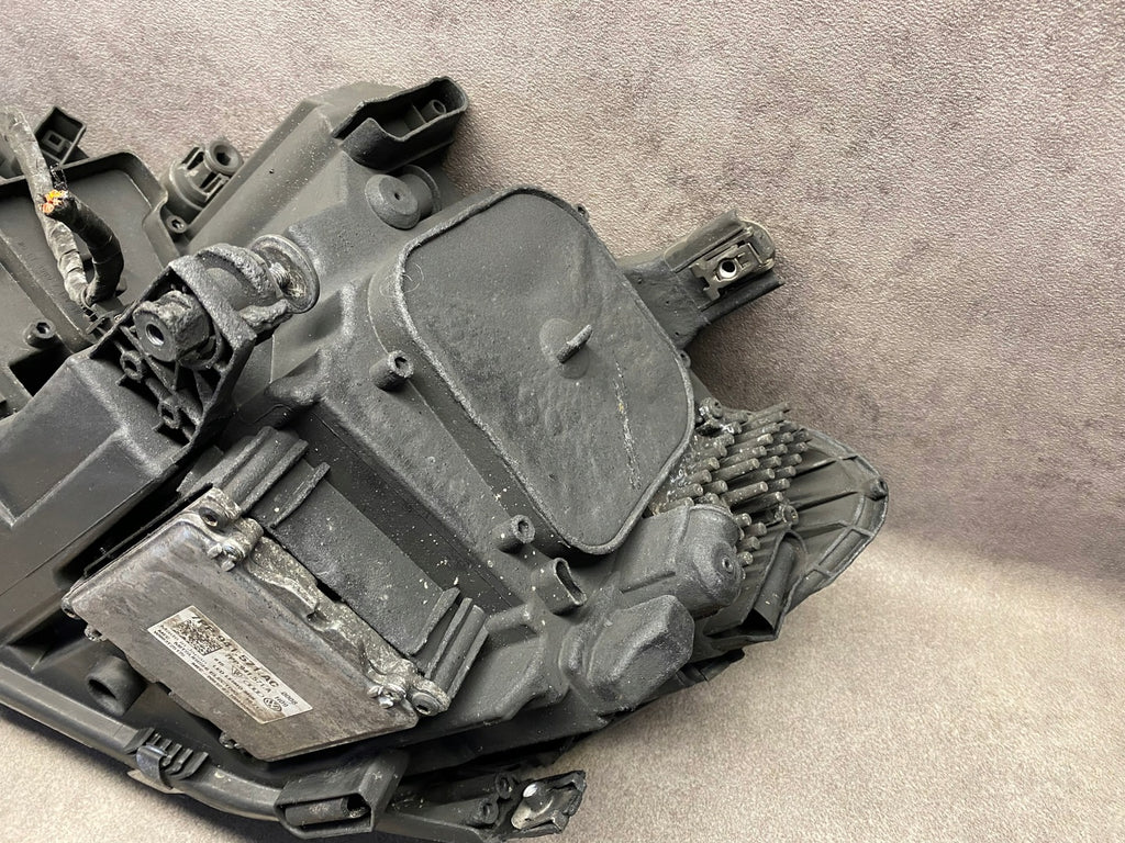 Frontscheinwerfer VW Touran 5TB941082A 005TB941082A LED Rechts Headlight