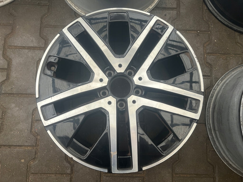 1x Alufelge 18 Zoll 7.5" 5x112 53ET Glanz Schwarz A2474012700 Mercedes-Benz W247 FEL5821400345zn