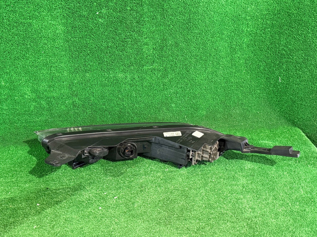 Frontscheinwerfer Hyundai Bayon 92208Q0500 Rechts Scheinwerfer Headlight SCH2655759219rb