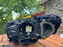 Load image into Gallery viewer, Frontscheinwerfer BMW 5 F07 9562329 Xenon Rechts Scheinwerfer Headlight SCH8059763372na