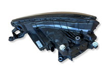 Laden Sie das Bild in den Galerie-Viewer, Frontscheinwerfer Skoda Kamiq 655941016B Rechts Scheinwerfer Headlight SCH4247264751zn