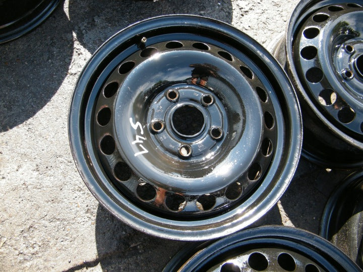 4x Alufelge 15 Zoll 6.0" 5x112 47ET Silber VW Caddy V Golf III Jetta VI Touran FEL5979403972uq