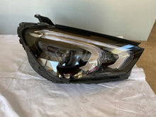 Laden Sie das Bild in den Galerie-Viewer, Frontscheinwerfer Mercedes-Benz Gle 1679068607 LED Rechts Scheinwerfer Headlight