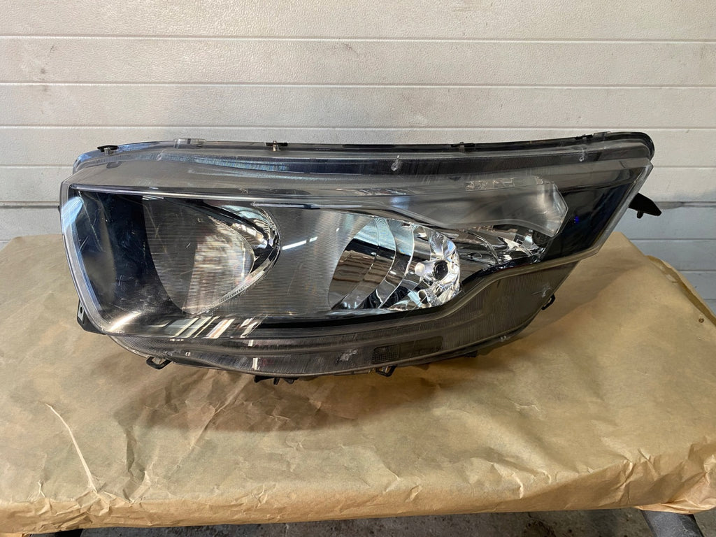 Frontscheinwerfer Iveco Daily IV 05802476874 Links Scheinwerfer Headlight SCH3498010390gq