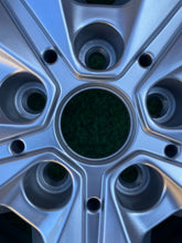 Load image into Gallery viewer, 1x Alufelge 18 Zoll 7.5" 5x112 6898039 BMW X1 Rim Wheel FEL7729211712ic