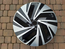 Load image into Gallery viewer, 1x Alufelge 21 Zoll 9.0" 5x112 42ET VW Id.5 Id.4 Rim Wheel FEL7428232854gz