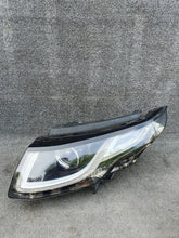 Laden Sie das Bild in den Galerie-Viewer, Frontscheinwerfer Land Rover Range Evoque GJ32-13W029 Rechts oder Links SCH6933787406eh