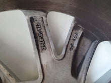 Load image into Gallery viewer, 1x Alufelge 17 Zoll 7.0" 5x112 45ET Glanz Silber 81A601025 Audi Q2 Rim Wheel FEL1567150954ot