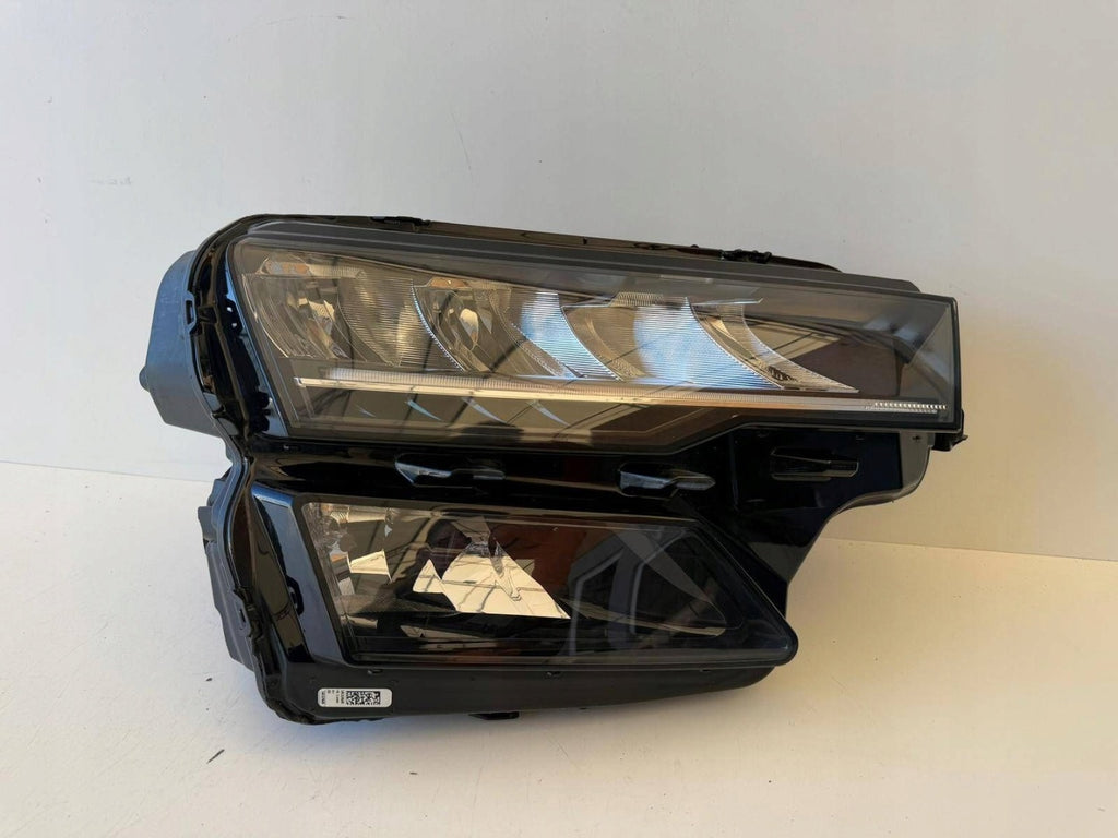 Frontscheinwerfer Skoda Karoq 57B941010 LED Rechts Scheinwerfer Headlight SCH7684620051jt
