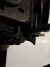 Laden Sie das Bild in den Galerie-Viewer, Frontscheinwerfer Dacia Duster 260100156R 260608209R Rechts oder Links