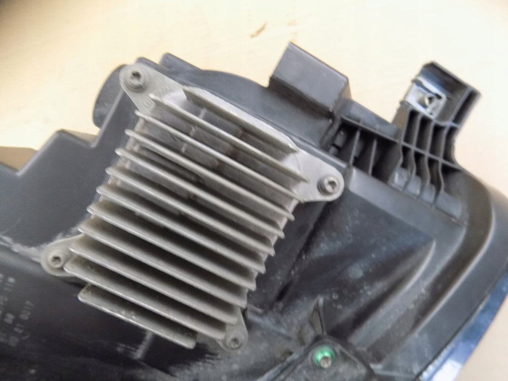 Frontscheinwerfer Tesla 3 1514952-00-D LED Ein Stück (Rechts oder Links)