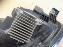 Laden Sie das Bild in den Galerie-Viewer, Frontscheinwerfer Tesla 3 1514952-00-D LED Ein Stück (Rechts oder Links)