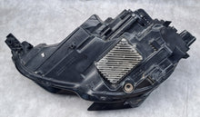 Laden Sie das Bild in den Galerie-Viewer, Frontscheinwerfer Audi A3 8Y094136 Full LED Rechts Scheinwerfer Headlight SCH8943549656dt