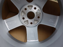 Laden Sie das Bild in den Galerie-Viewer, 1x Alufelge 17 Zoll 7.5" 5x112 54ET Glanz Silber 8P2071498 Audi A3 Rim Wheel FEL9056202506kl