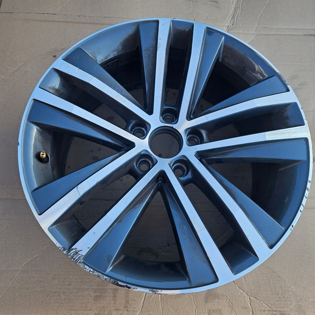 1x Alufelge 18 Zoll 6.0" 5x112 35ET 7N0601025F Seat Alhambra Sharan Rim Wheel FEL9197919091qu