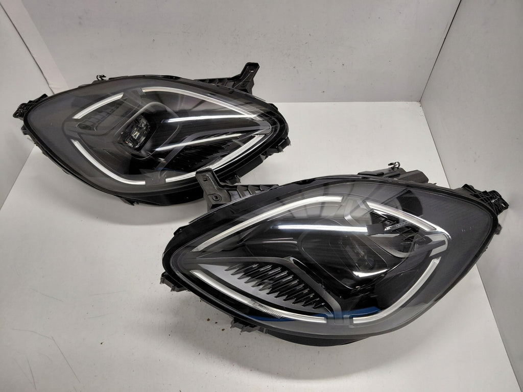 Frontscheinwerfer Ford Puma R1TB-13E015-AB R1TB-13E014-AB Full LED Ein Satz SCH3990449453ud