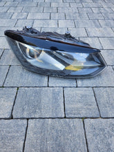 Load image into Gallery viewer, Frontscheinwerfer VW Polo 6r 6R1941032D Xenon Rechts Scheinwerfer Headlight