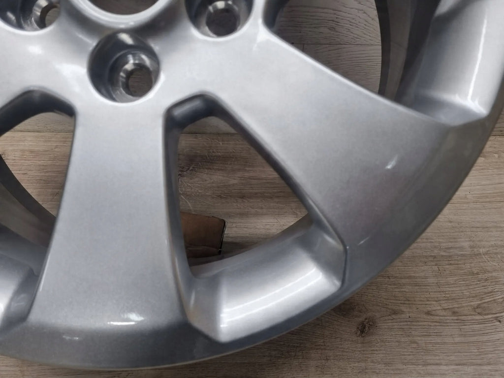 1x Alufelge 17 Zoll 7.0" 5x120 41ET Glanz Silber 13235010 Opel Insignia A